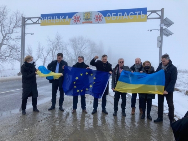 MEPs call for a &quot;stable and prosperous&quot; Ukraine - and Europe!