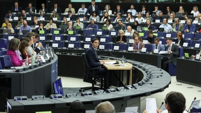 Parliament delays new EU Commissioners – again