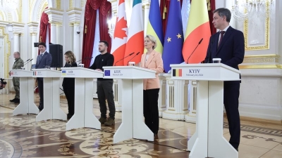 Zelenskyy hosts Western leaders, G7 talks in Kyiv as Russia’s war enters third year