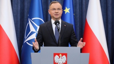 Poland ‘ready’ to host nuclear weapons, Polish president says